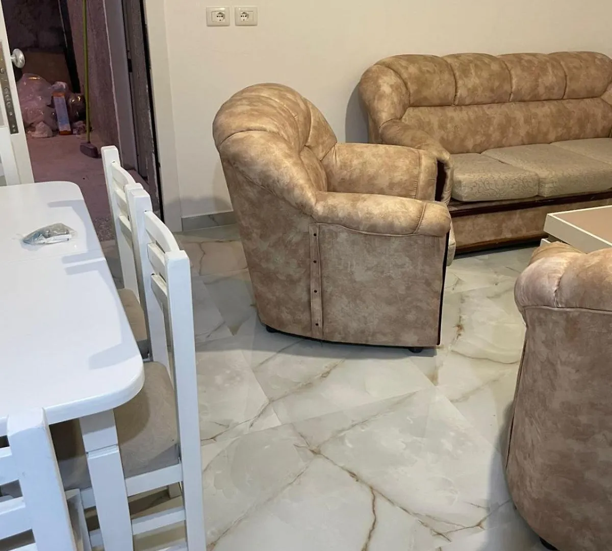 아파트 Apartament Me Qera Durrës